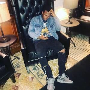 Meet your Posher, Malik